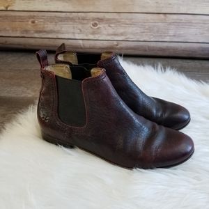 Women's Frye Jillian Chelsea Leather Booties CL